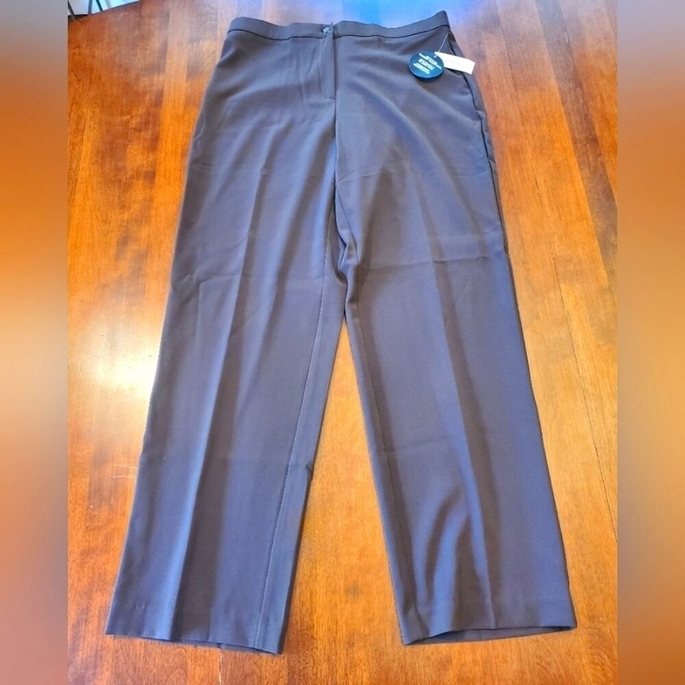 Dress Barn wide leg flat front tummy control dress pants women's size 14